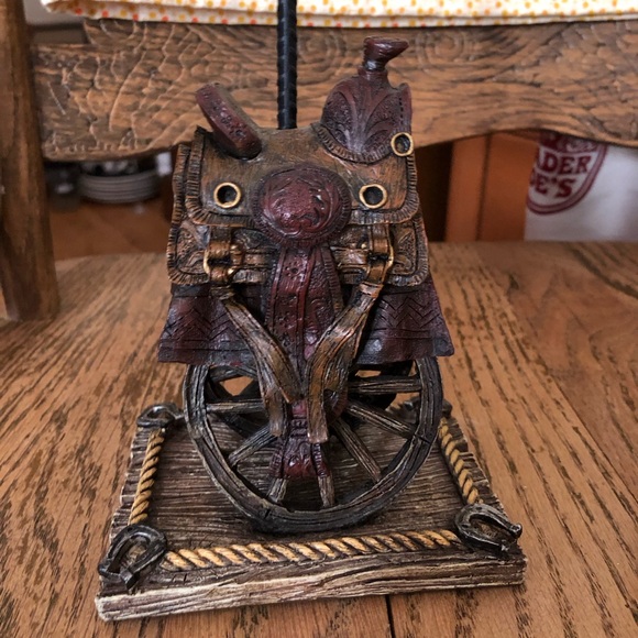 Western metal tea light lamp - Picture 2 of 8